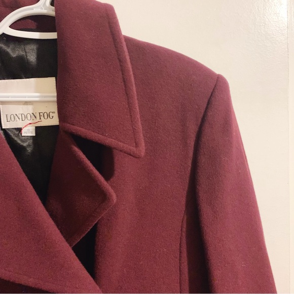 London Fog size 10 petite plum double-breasted peacoat - gorgeous gold buttons - Picture 2 of 10